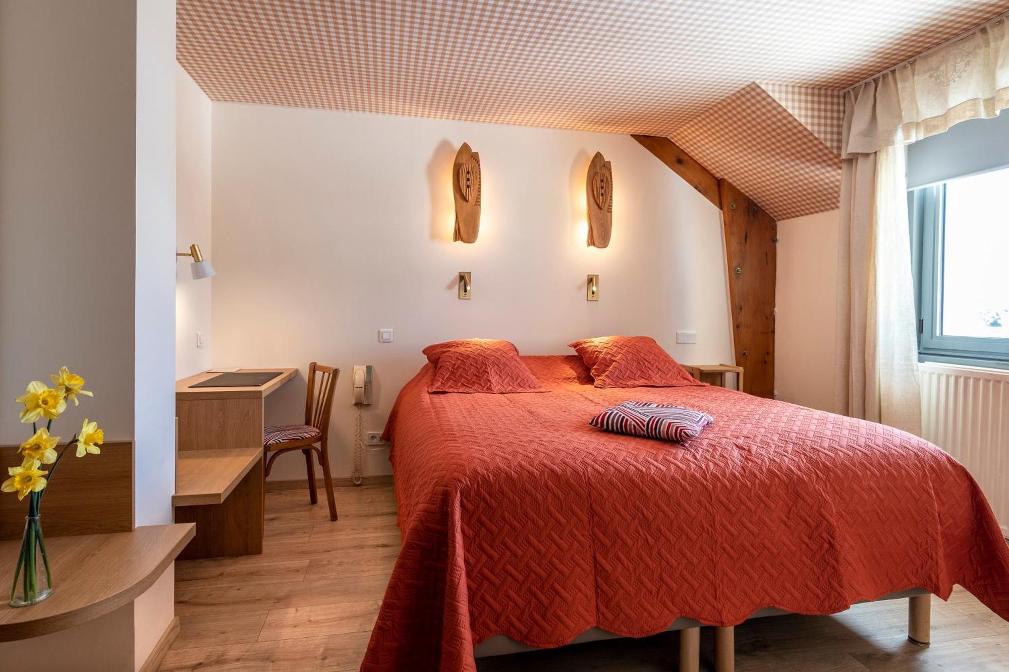 Hotel Restaurant De La Poste Et La Grange Detente, Espace Bien-Etre Châteauneuf-de-Randon Kamer foto